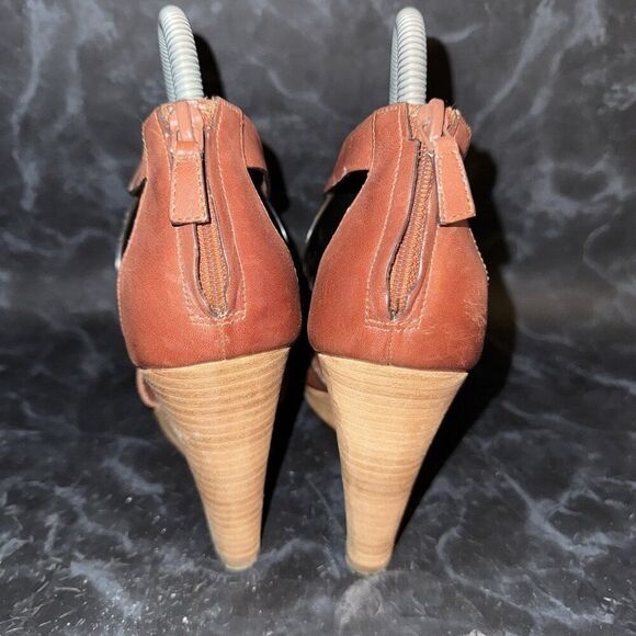 Cole Haan Kimry Brown Leather Comfort Zip High Wedge Shoe Women’s Size 8B - Picture 3 of 8